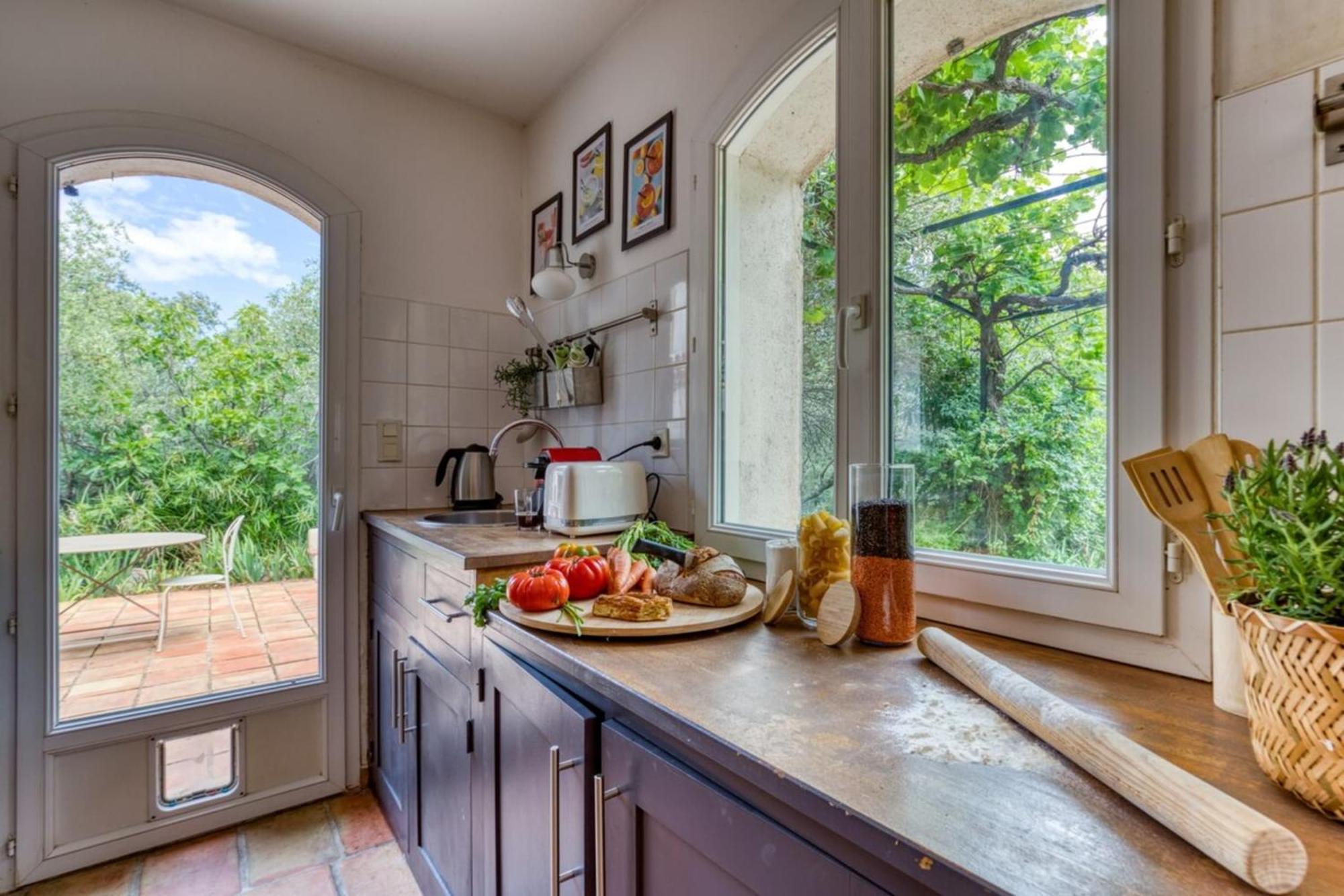 Paradise Place South Of France Villa *